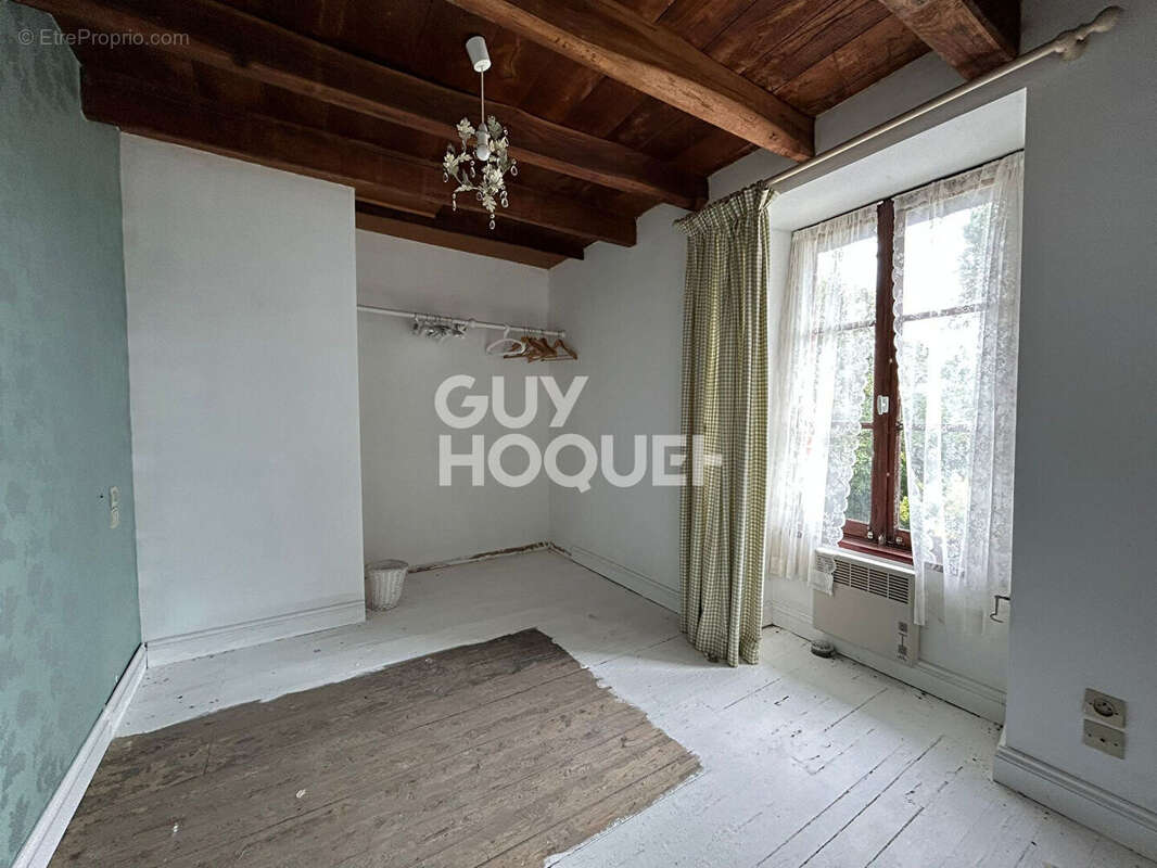 Maison à LE MESNIL-GILBERT