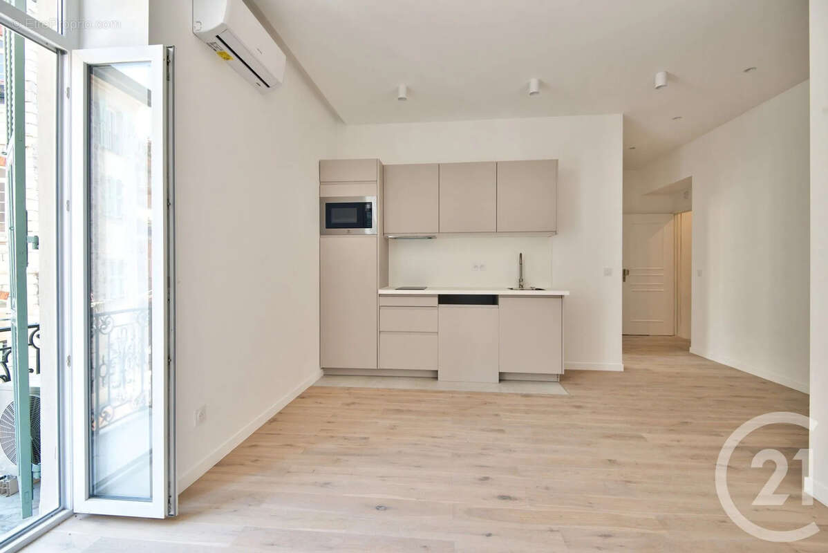 Appartement à NICE