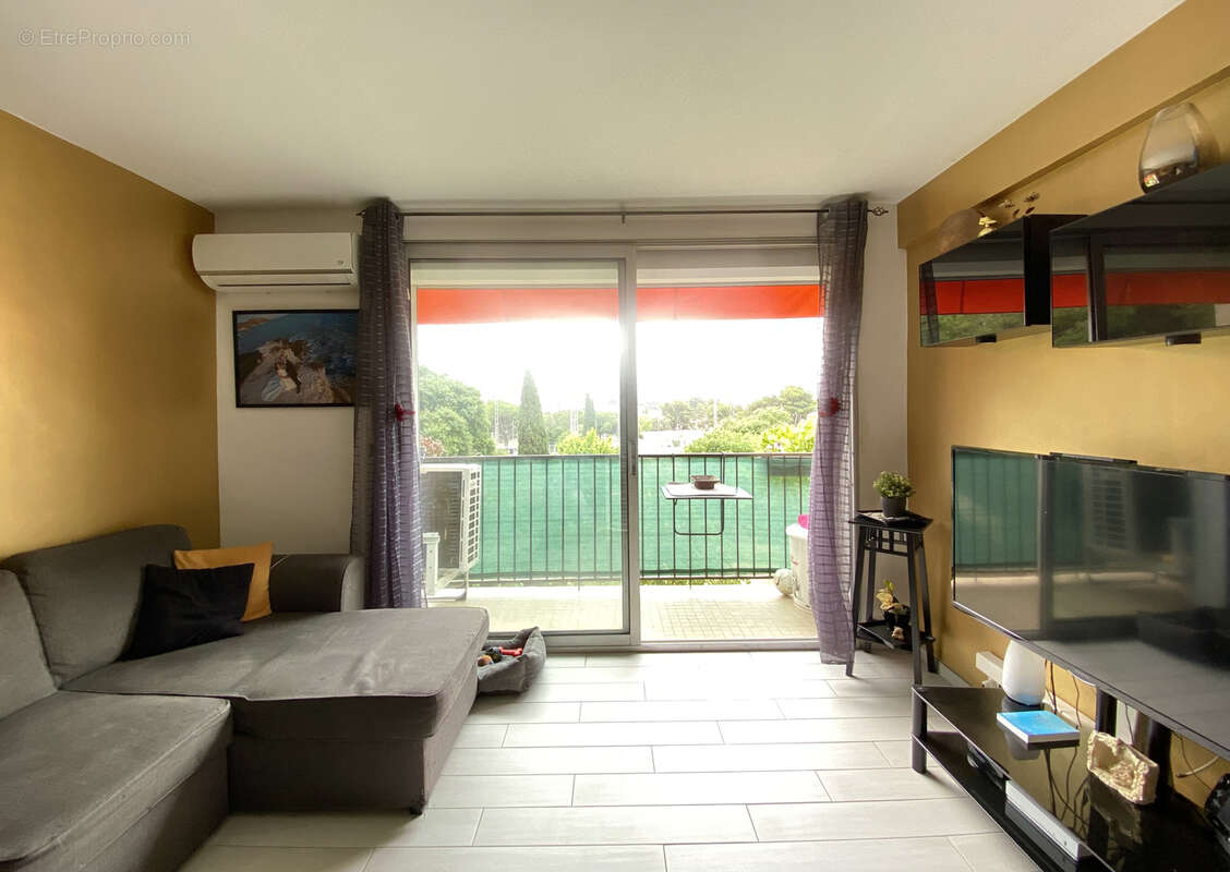 Appartement à MARSEILLE-12E