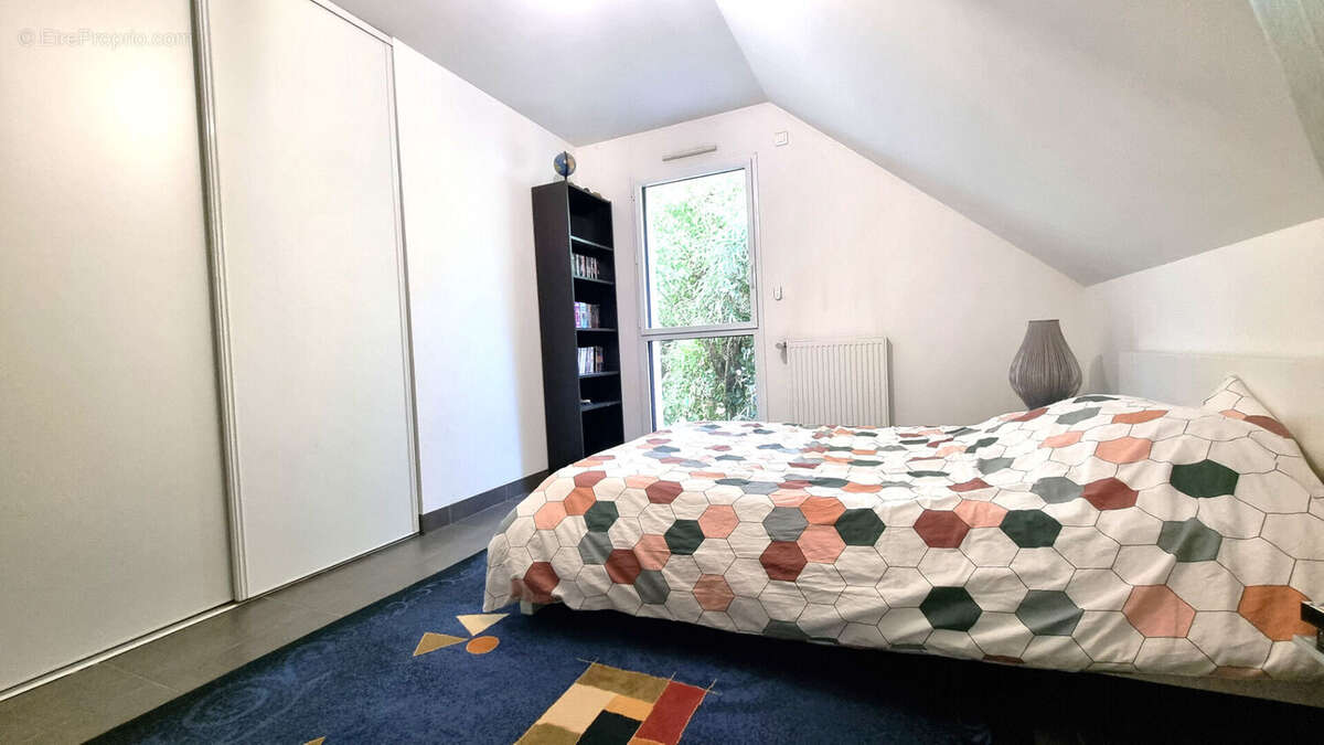 Maison Sautron  230 m2 - Vallée du Cens - 6chb - photo 11