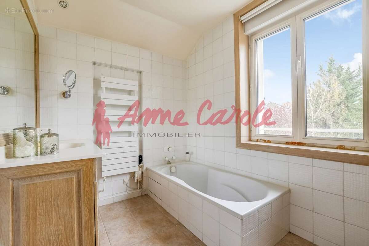 Maison à FONTENAY-SOUS-BOIS