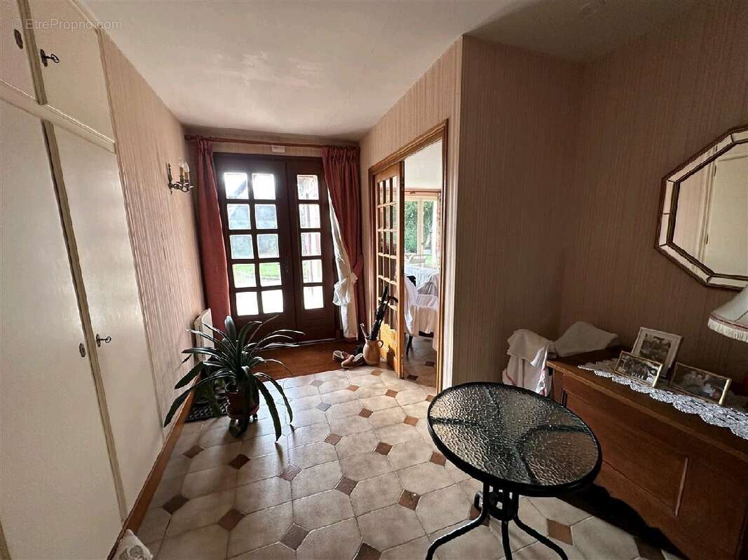 Maison à CHATEAUNEUF-EN-THYMERAIS