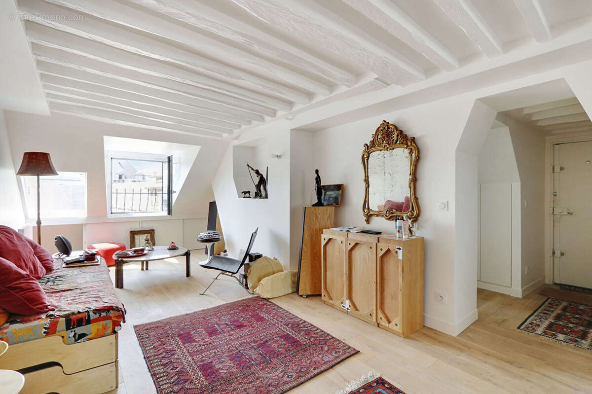 Appartement à PARIS-6E