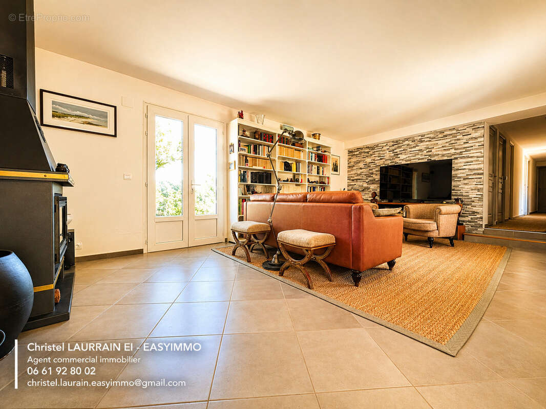 Maison à MOISSAC-BELLEVUE