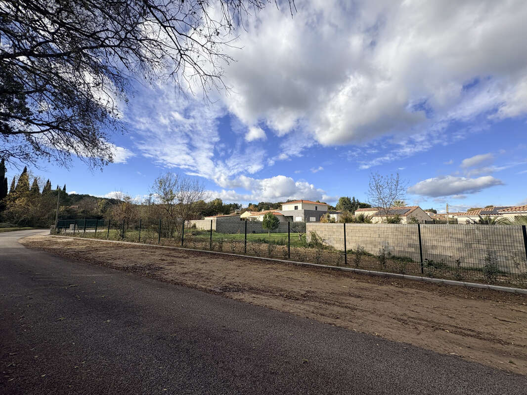 Terrain à SAINT-GENIES-DE-MALGOIRES