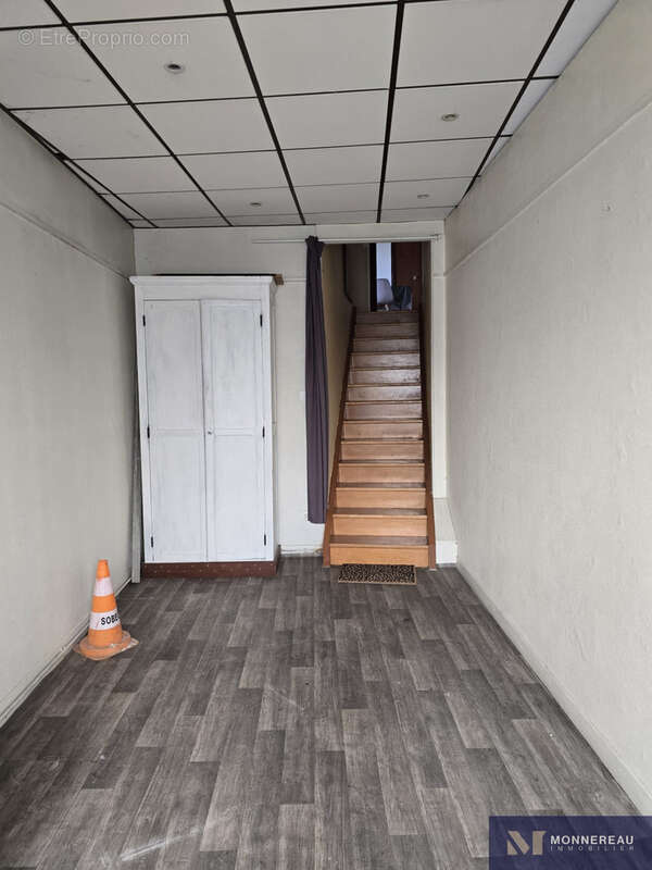 Appartement à BARBEZIEUX-SAINT-HILAIRE