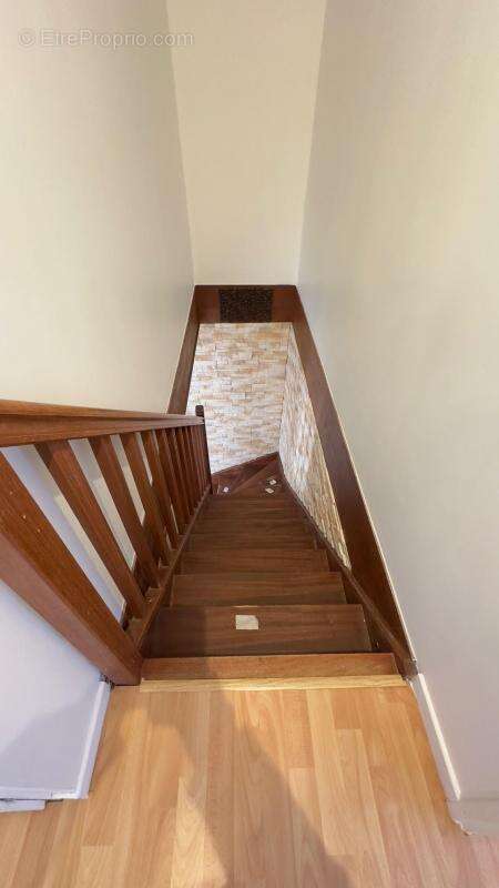 EXCLUSIVITE Maison 4 chambres, 15 mn gare a pied - photo 10