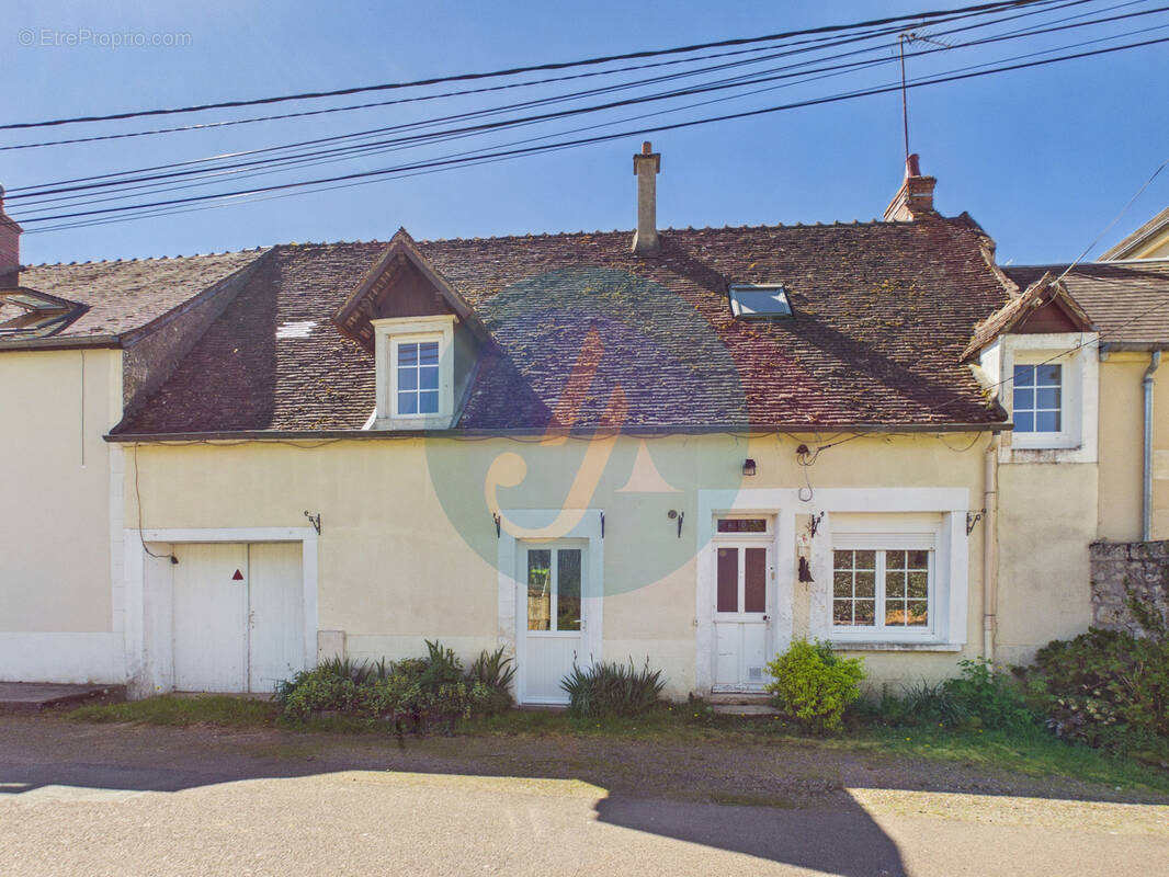 Maison à NARCY