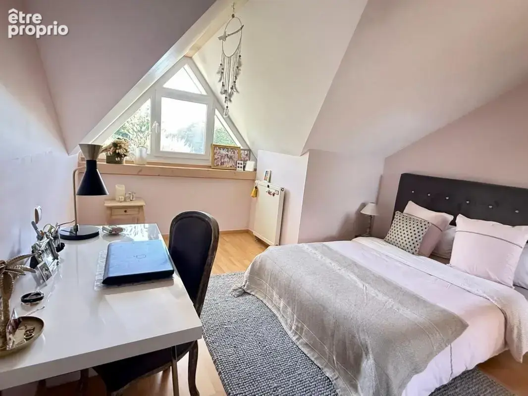 Maison 213 m² à Viuz-La-Chiesaz  - photo 12