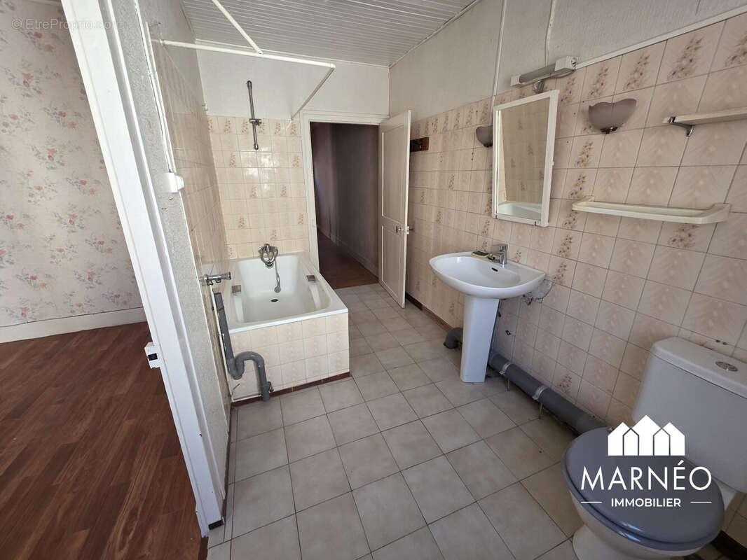 Maison 137 m² à Chalons-En-Champagne  - photo 9