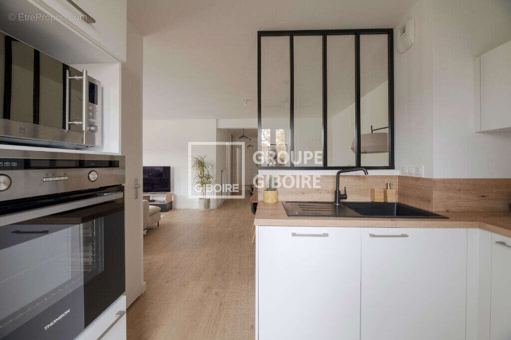 Appartement à VEZIN-LE-COQUET