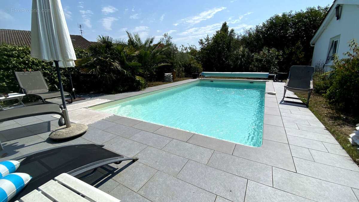 Maison à MERIGNAC
