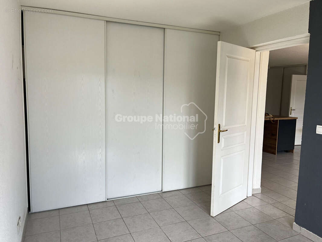 Appartement à LE LUC