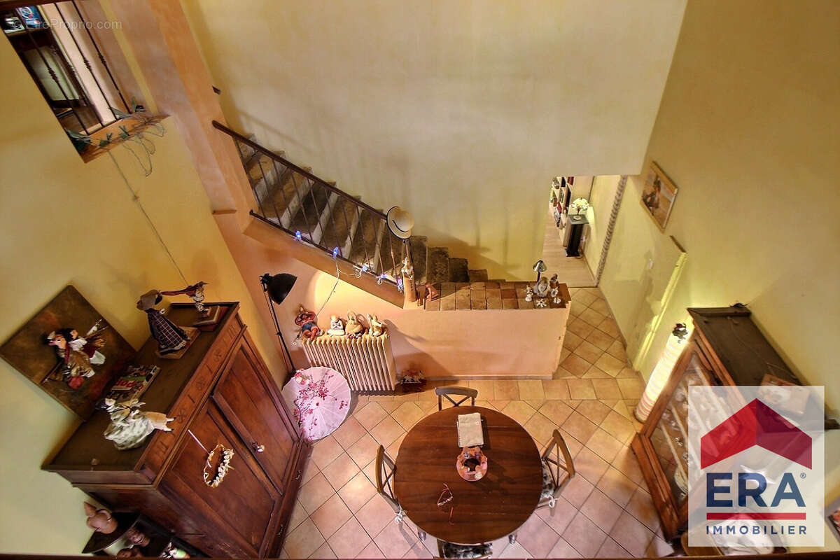 Maison à CHATEAUNEUF-DU-RHONE