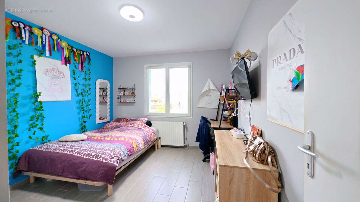 Maison à SAINT-POURCAIN-SUR-SIOULE