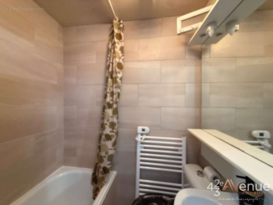 Appartement à SAINT-ETIENNE