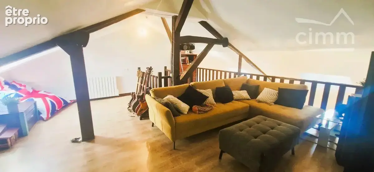 Superbe duplex rénové de 101,35 m² au cœur de La Tour-du-Pin - photo 5