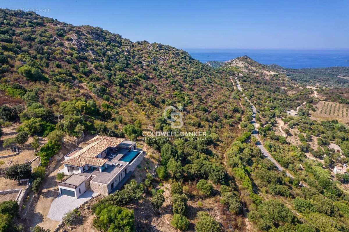 Maison à L&#039;ILE-ROUSSE