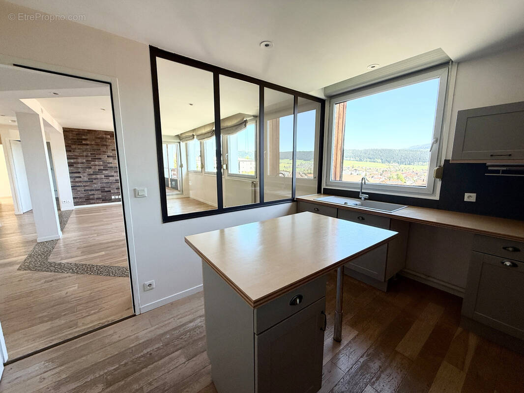 Appartement à MORTEAU