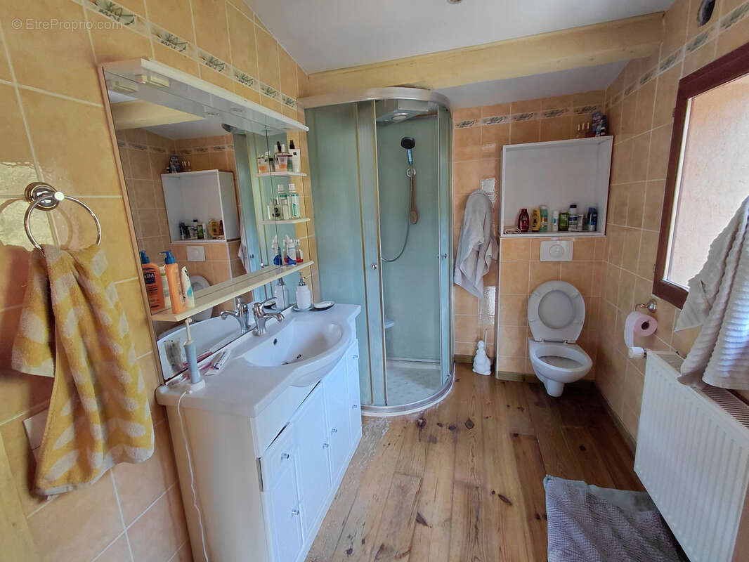 Appartement à L&#039;ESCARENE