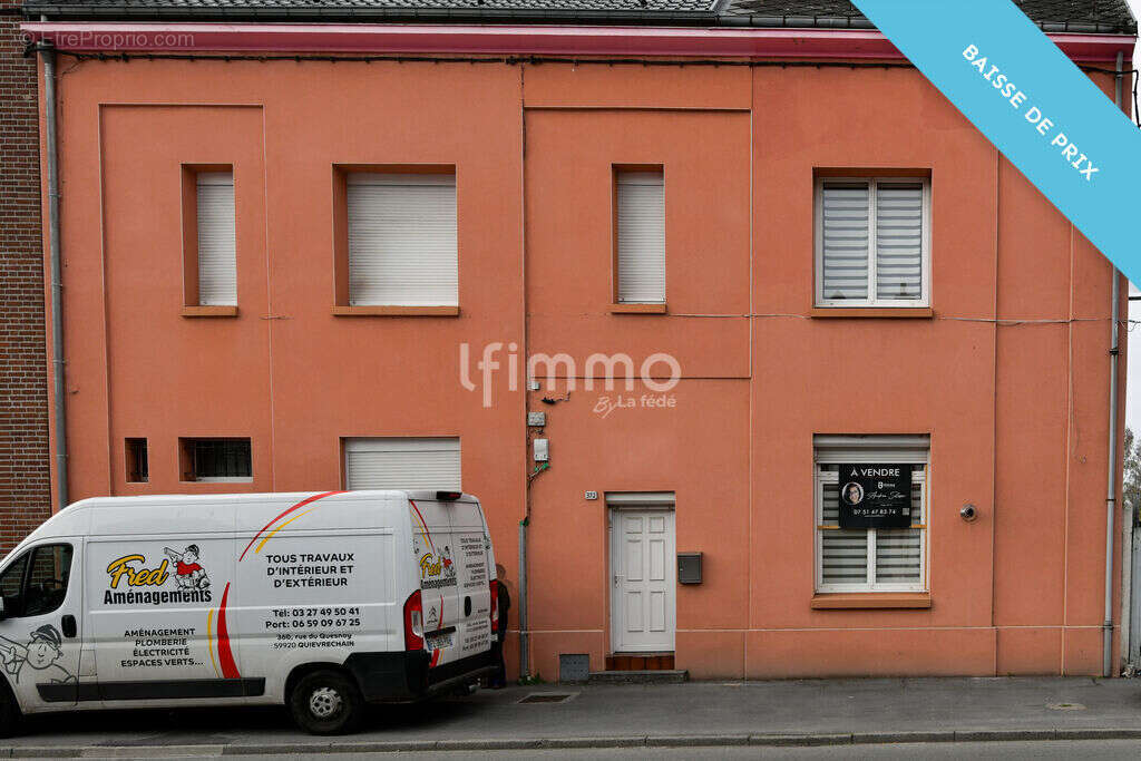 Maison à QUIEVRECHAIN