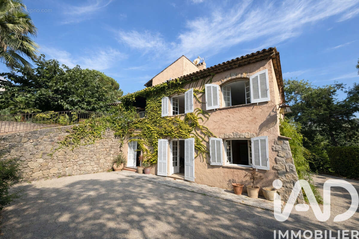 Photo 5 - Maison à MANDELIEU-LA-NAPOULE