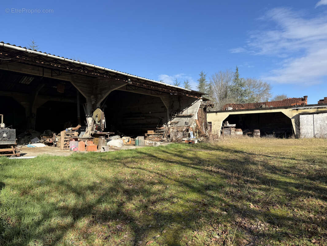 Maison de campagne avec dépendances proche de Fourcès - photo 12