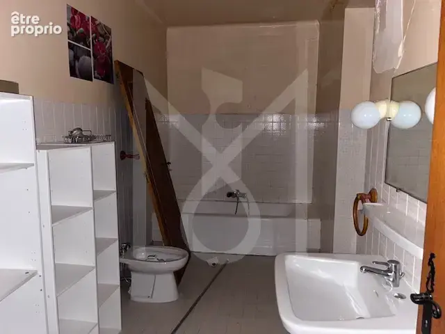 Villars   maison de 153 m2 avec deux studios indépendants sur 19 231 m2 de terrain - photo 9