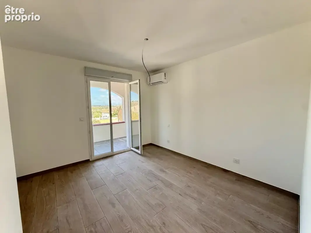 Ravissante maison étage avec jardin, balcon et terrasse tropézienne - photo 16