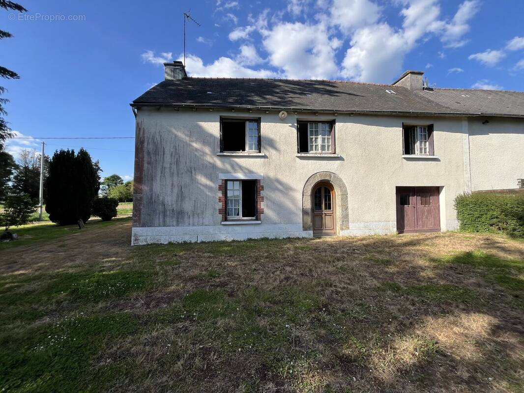 Maison à GUILLIERS