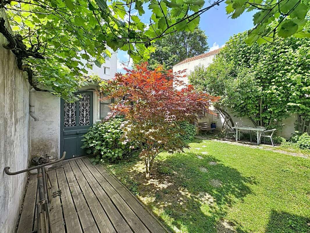 Maison à L'HAY-LES-ROSES