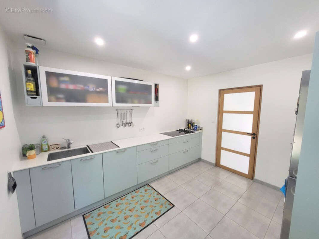 Propriete à vendre 5 pièces proche de BOURG EN BRESSE (01) - photo 4