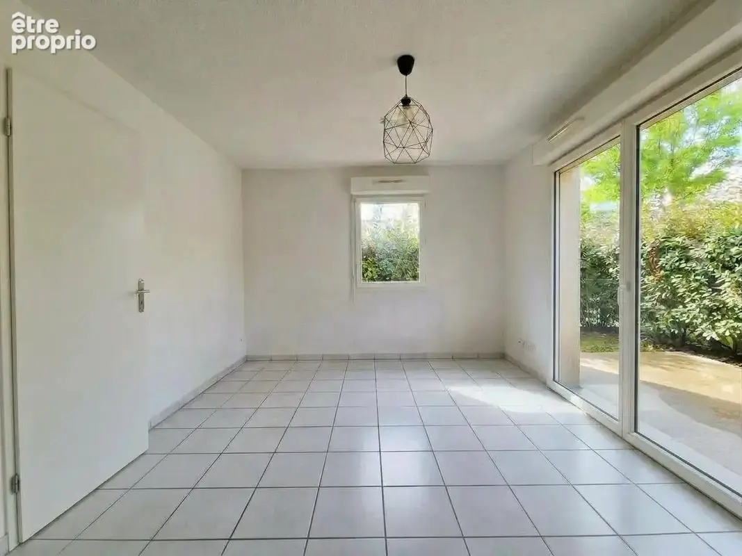Appartement 2 pièces 37 m² à vendre à Pins-Justaret (31860) - photo 2