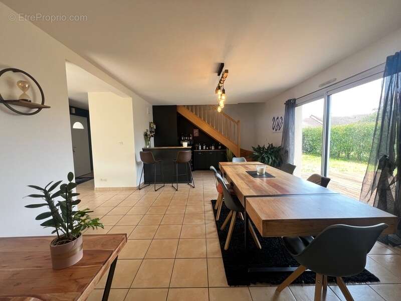 Maison à CHATELLERAULT