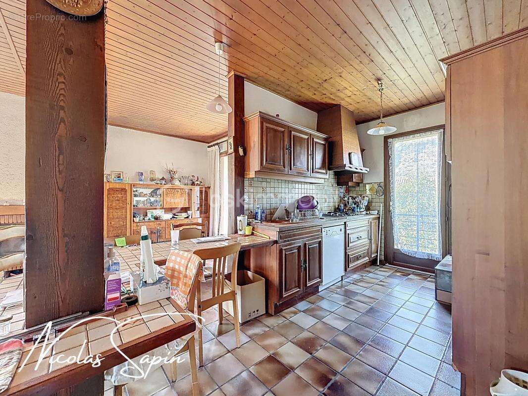 Maison à VARCES-ALLIERES-ET-RISSET