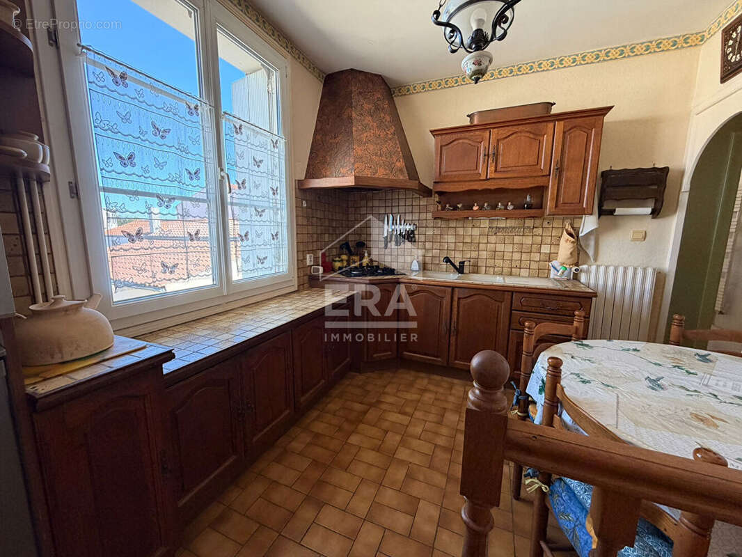 À vendre Maison de caractère 4 pièces de 106 m² avec jardin à Lagord Vendôme - photo 9