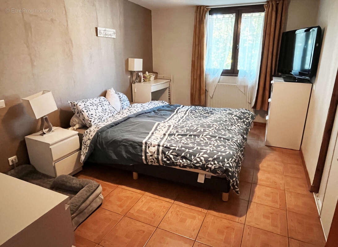 Commerce à COSTAROS