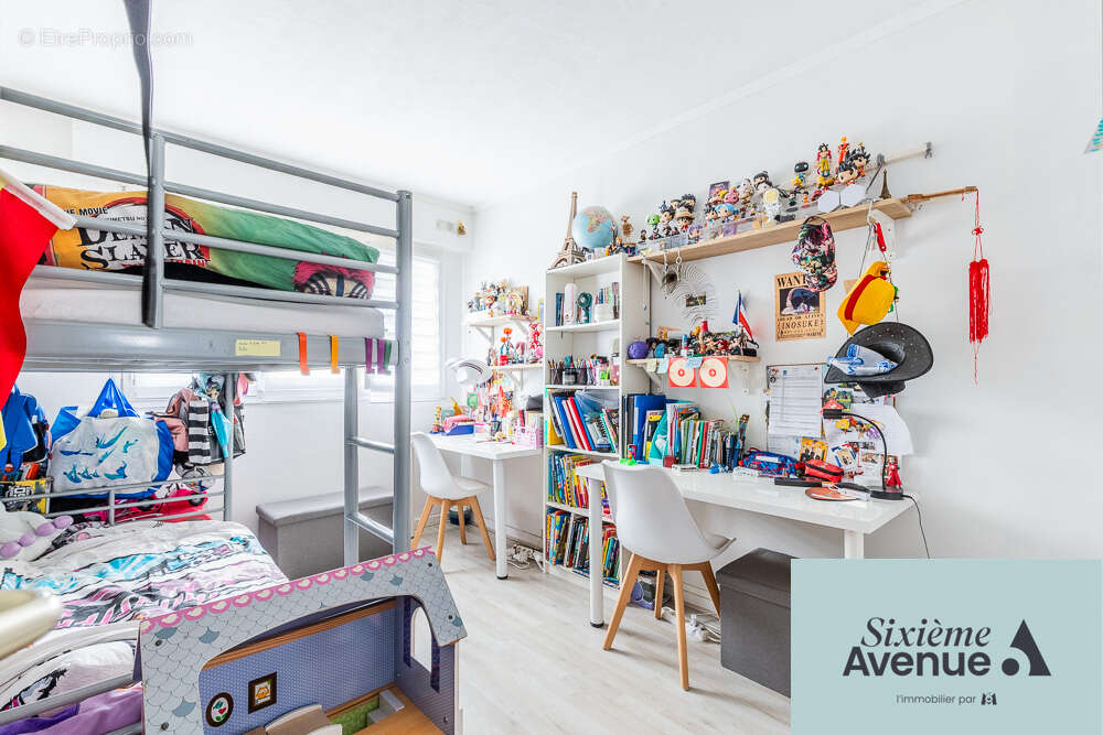 Appartement à CHILLY-MAZARIN