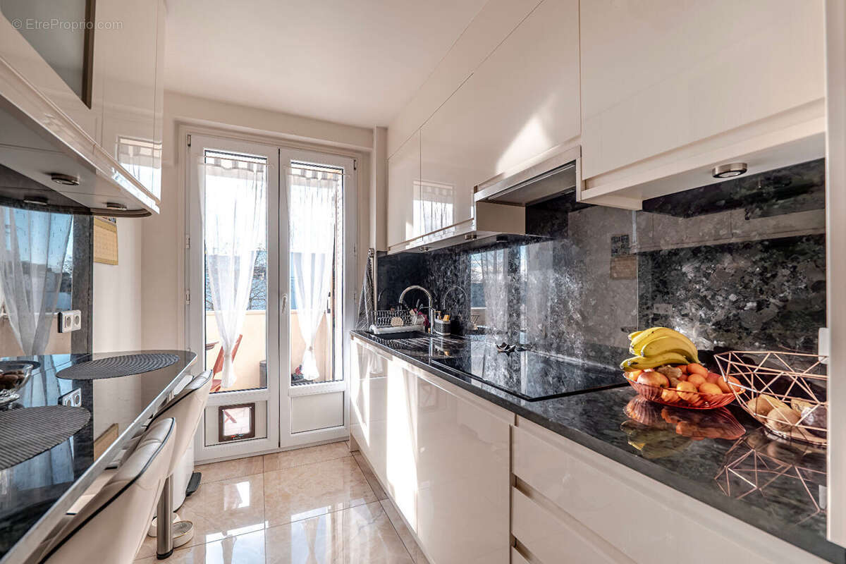 Appartement à CHAMPIGNY-SUR-MARNE