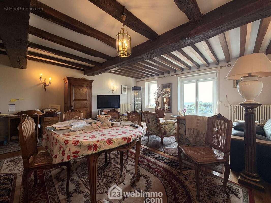 Appartement 255 m² à Laon  - photo 7