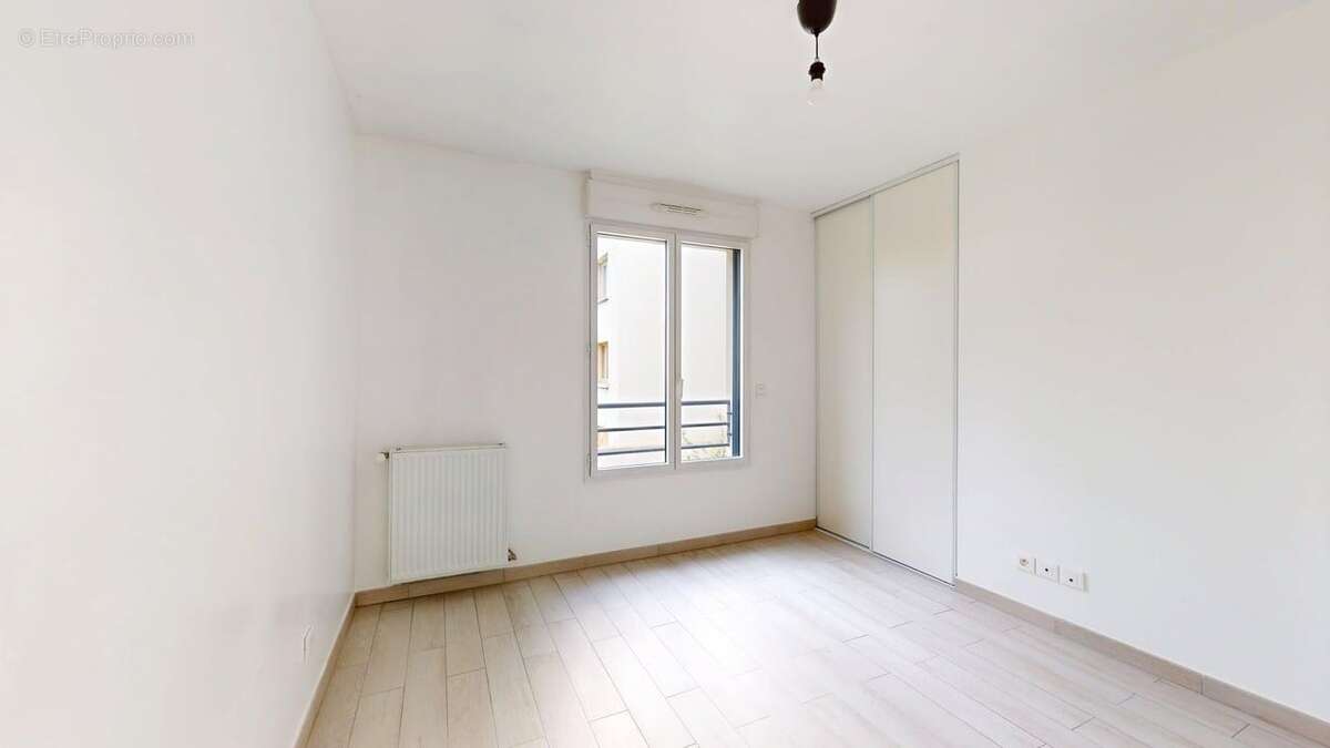Appartement à SAINT-MAUR-DES-FOSSES