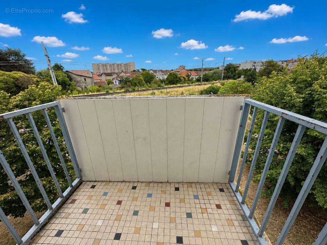Appartement T5 À Vendre - photo 3