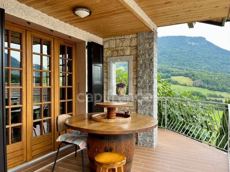 Maison à FAVERGES