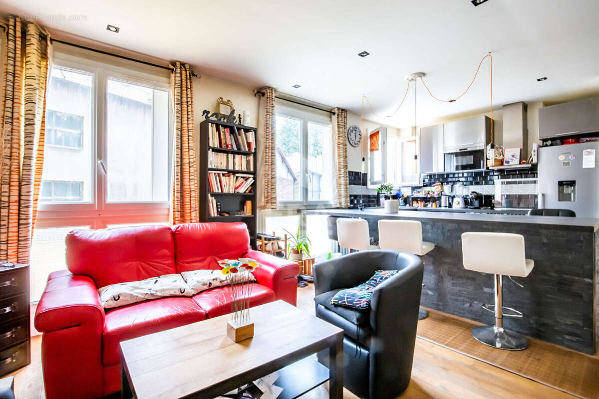 Appartement à PARIS-12E