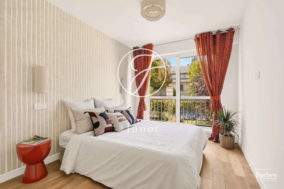Appartement à GARCHES