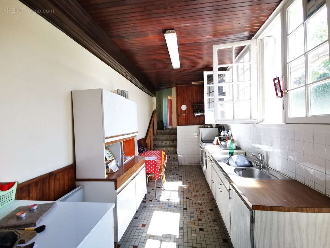 Maison à vendre 4 pièces centre ville  PLOERMEL (56) - photo 5
