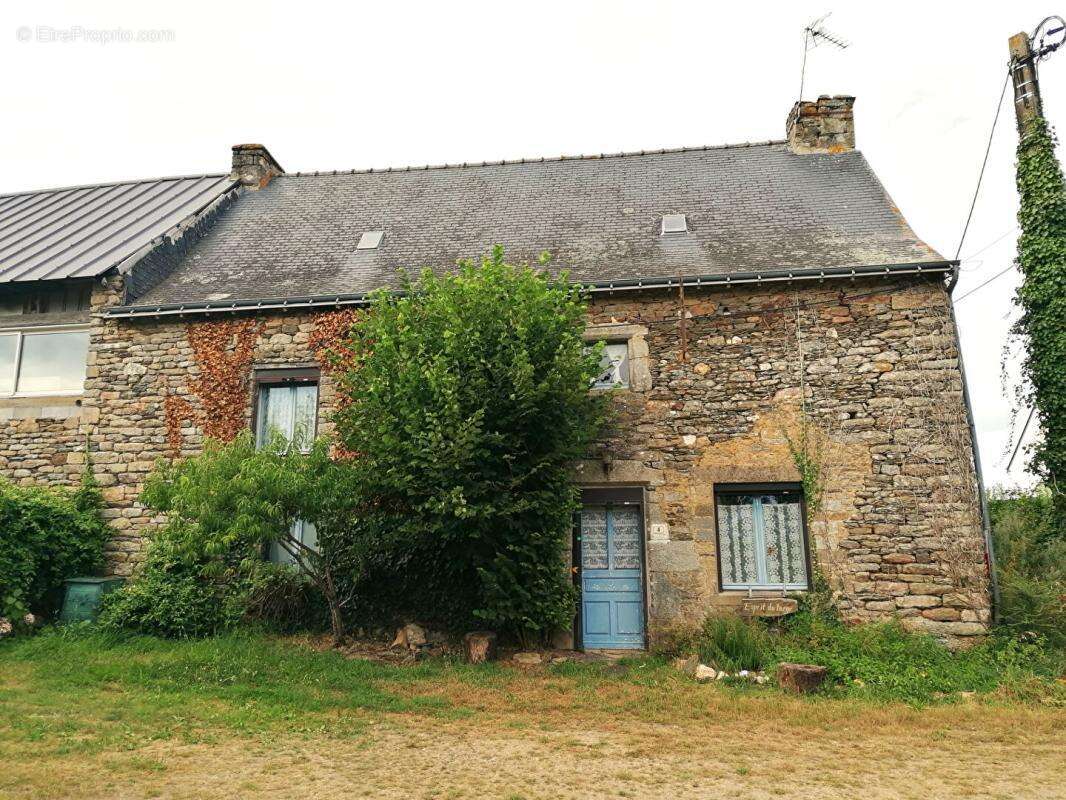 Maison à JOSSELIN
