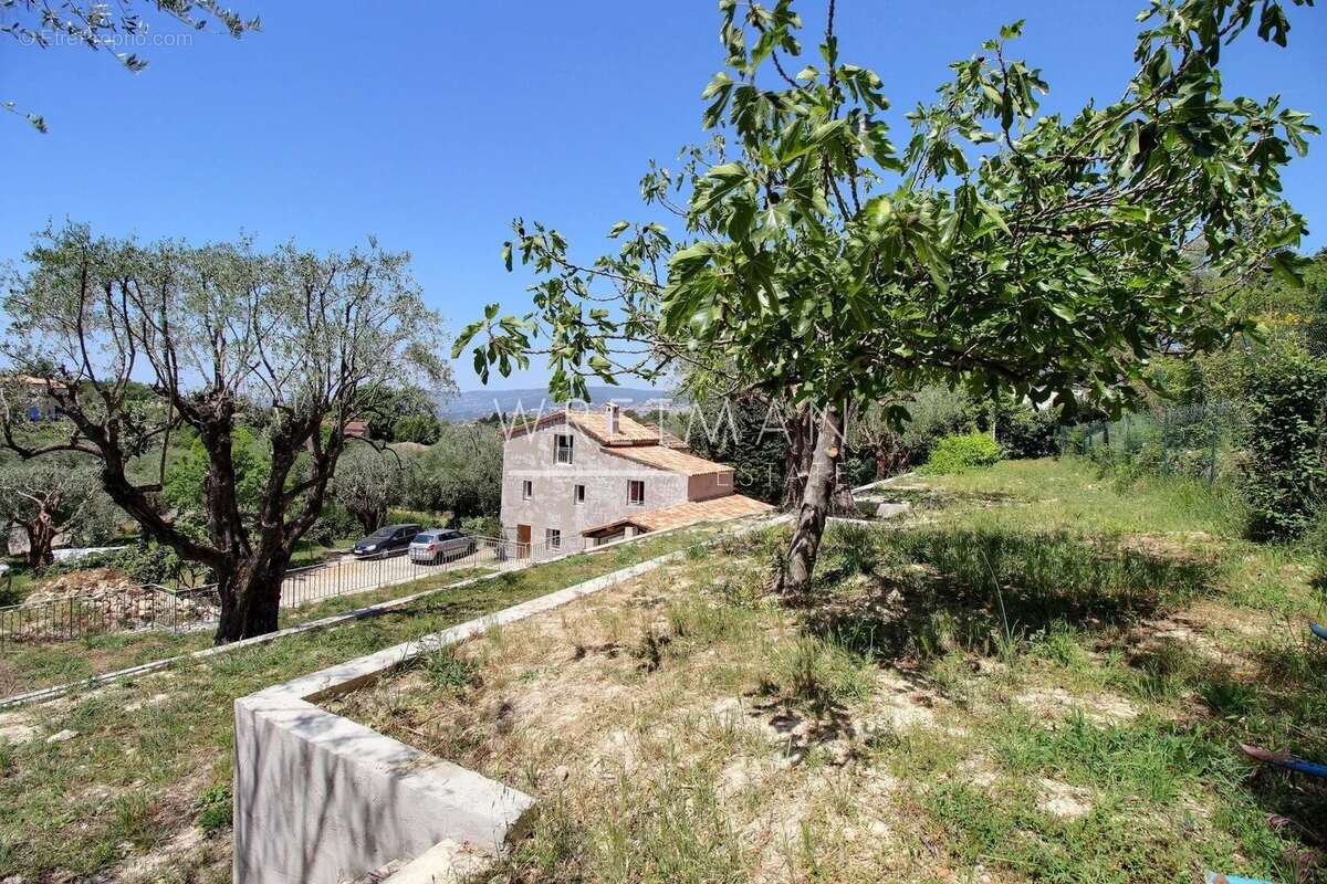 Maison à MOUANS-SARTOUX