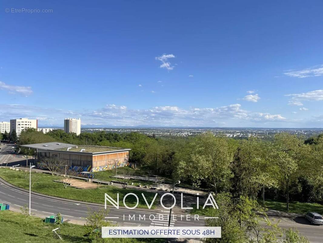 Appartement à RILLIEUX-LA-PAPE