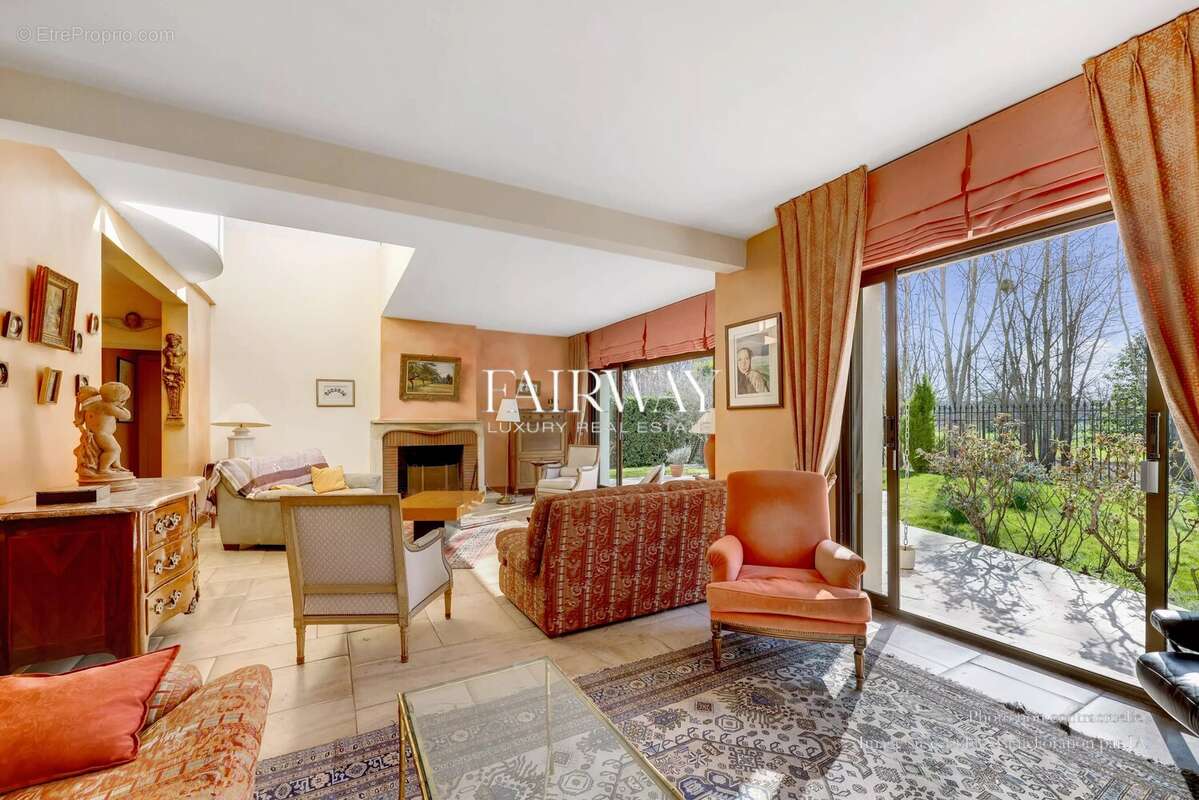 Maison à VERSAILLES